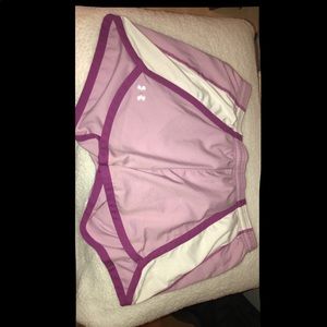 under armour loose shorts